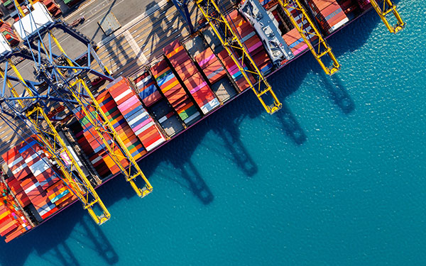 Best marine vessel lubricants